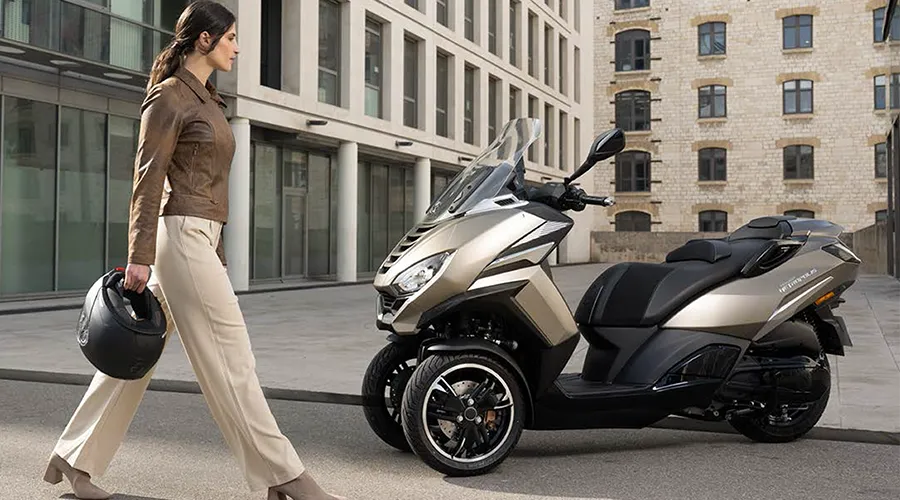 Peugeot Peugeot Metropolis SW 2